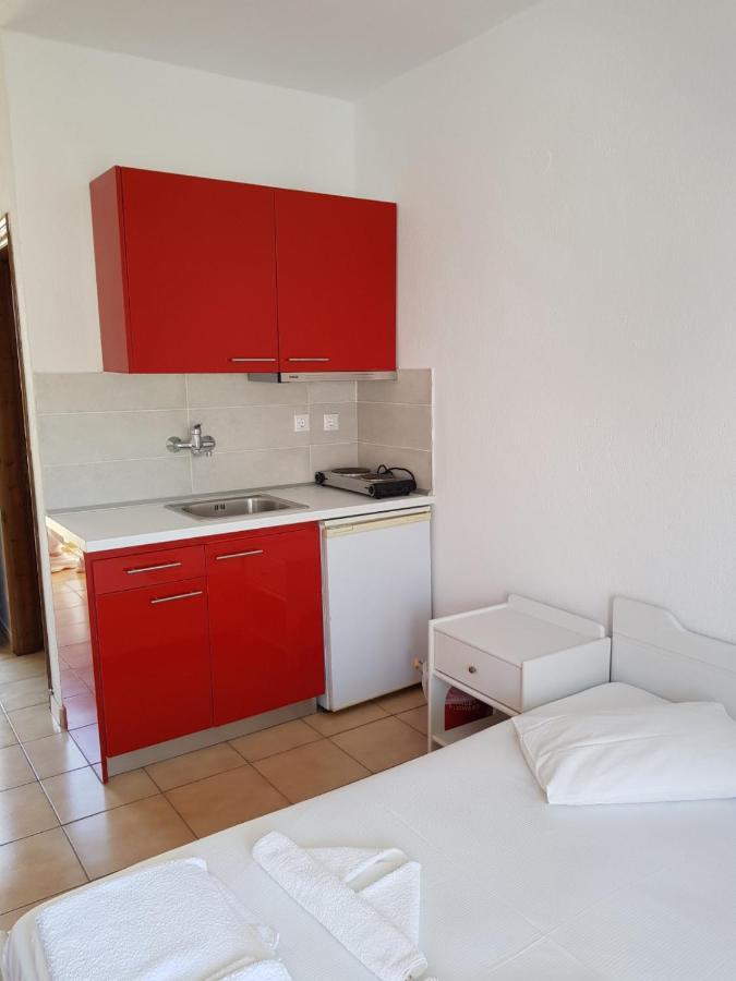Villa Virozi Sarti Pokoj fotografie