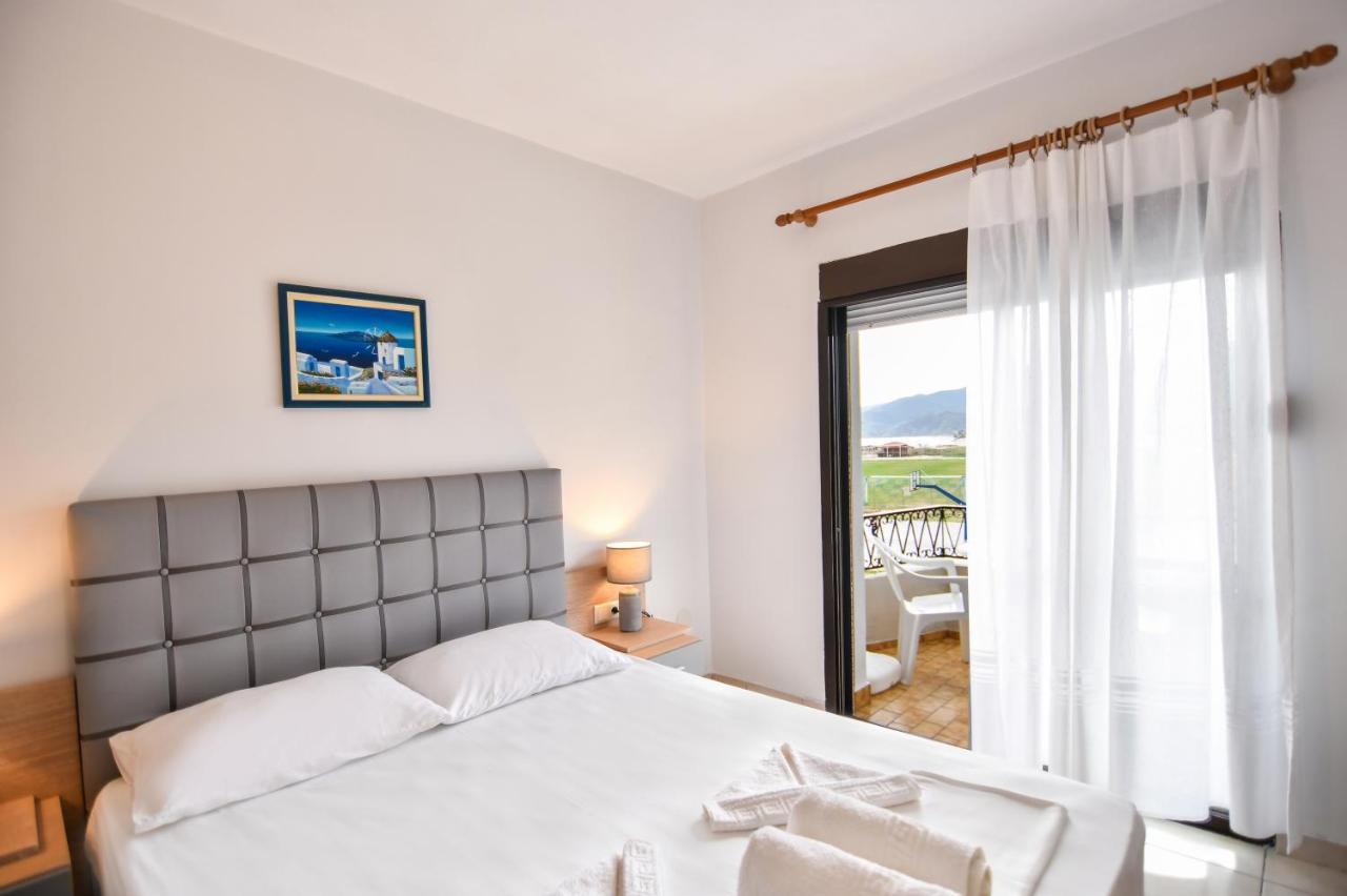 Villa Virozi Sarti Exteriér fotografie